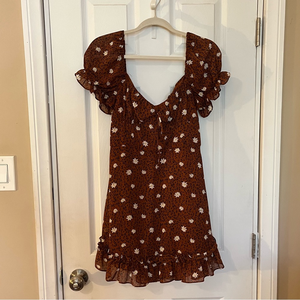 Rust Floral Ruffle Dress - Picture 2 of 5